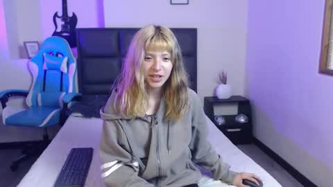 Amnesia online show from 10.13.25