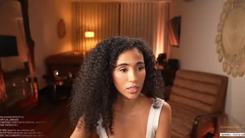 Snapshot of amnie_ chatting on 02.02.25 RETURN 30TH 100 explicit on online show from 02.02.25