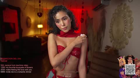 Snapshot of amnie_ chatting on 09.21.25 RETURN 30TH 100 explicit on online show from 09.21.25