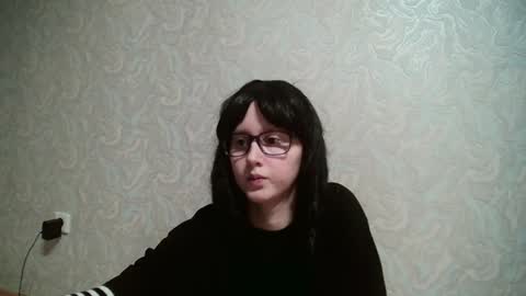 Amomira online show from 02.05.25