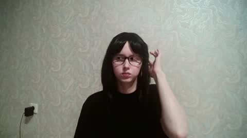 Amomira online show from 02.06.25