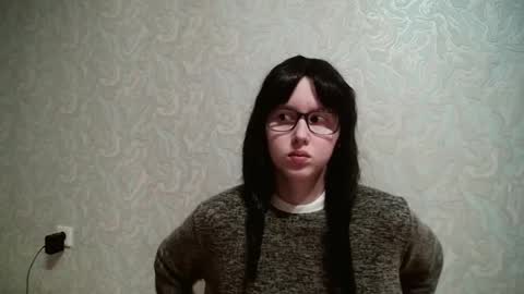 Amomira online show from 02.10.25