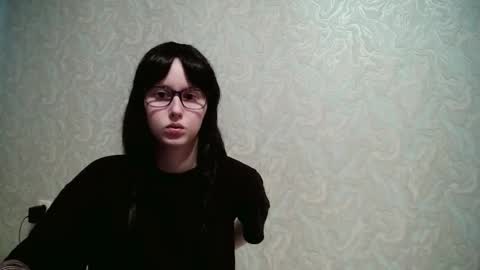 Amomira online show from 09.13.25