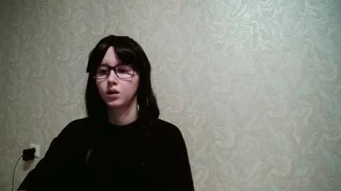 Amomira online show from 09.15.25