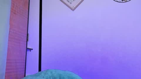 Amon online show from 10.13.25