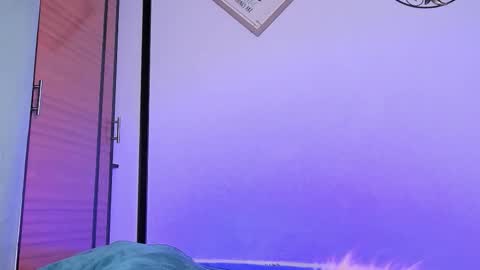 Amon online show from 10.18.25