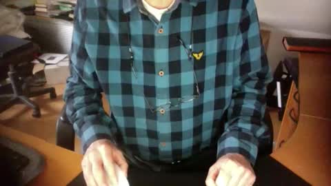 Amor2200 online show from 12.25.24