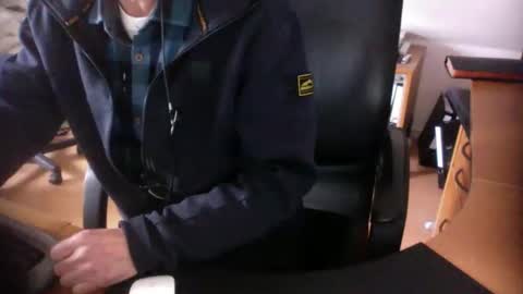 Amor2200 online show from 12.27.24