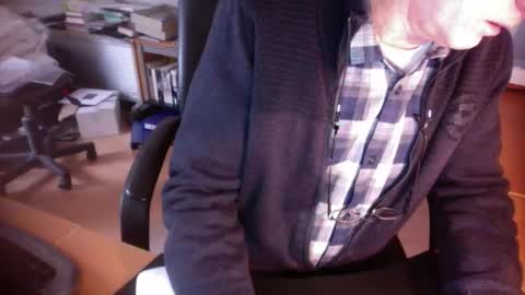 Amor2200 online show from 12.28.24