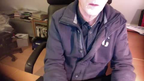 Amor2200 online show from 01.03.25