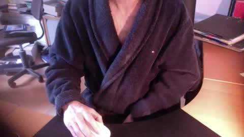 Amor2200 online show from 01.30.25