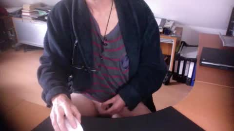 Amor2200 online show from 12.05.25