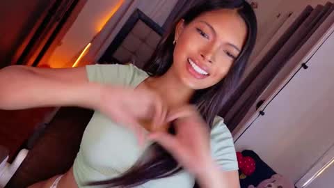 Prinsesa online show from 09.10.25