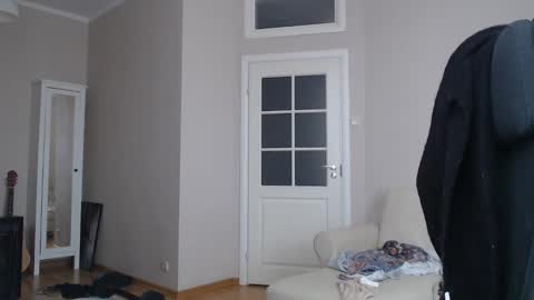 Snapshot of amoremeoww chatting on 03.10.25 miss unforgettable online show from 03.10.25