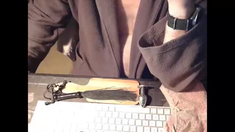 amslave4f online show from 12.26.24