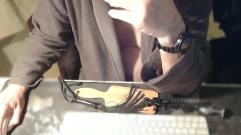 amslave4f online show from 01.05.26