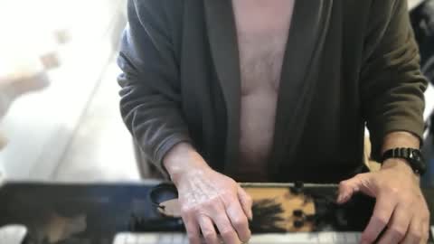 amslave4f online show from 05.22.26