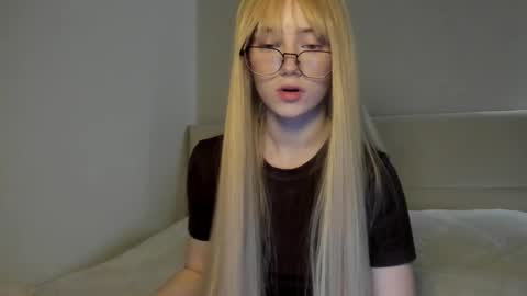 Snapshot of amy1_1 chatting on 10.13.25 amy1_1 online show from 10.13.25