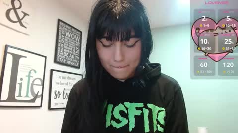 Amy 3 online show from 03.11.25