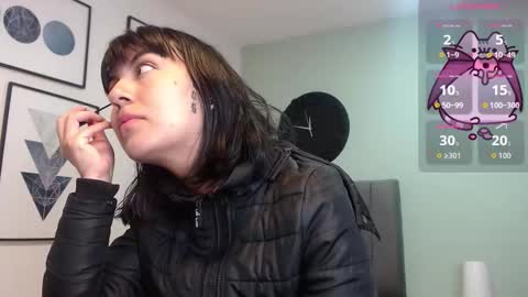 Amy 3 online show from 10.03.25