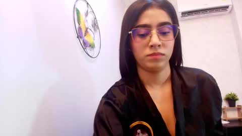 amy__wats0n online show from 10.06.25