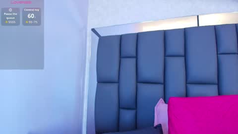 amy__wats0n online show from 04.07.26