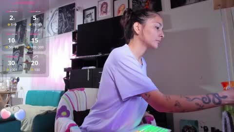 AmyEloise online show from 09.10.25