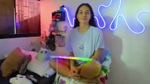 AmyEloise online show from 10.22.25