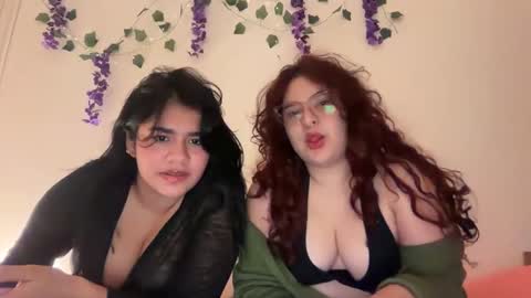 mochi and amy online show from 06.09.26