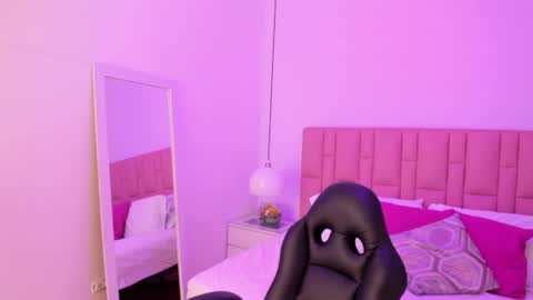 Aleja   online show from 01.12.26