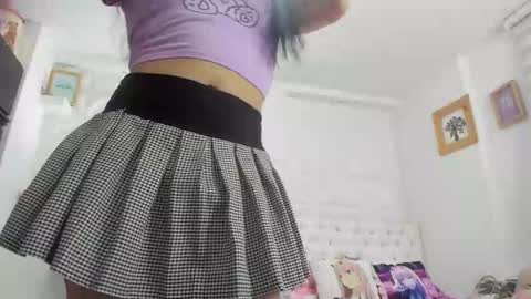 Snapshot of amy_queents chatting on 03.08.25 Amy Caroland online show from 03.08.25