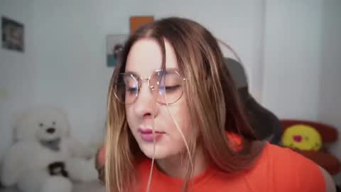 Snapshot of amy_ross1 chatting on 12.25.24 Daniela M online show from 12.25.24