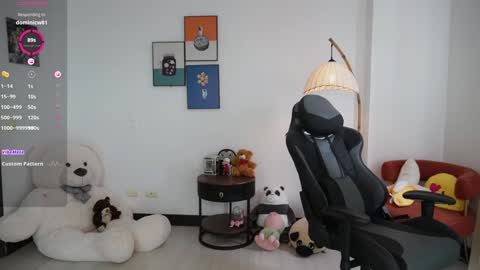 Snapshot of amy_ross1 chatting on 02.06.25 Daniela M online show from 02.06.25