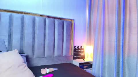 Snapshot of amy_swann chatting on 05.11.26 Amy online show from 05.11.26
