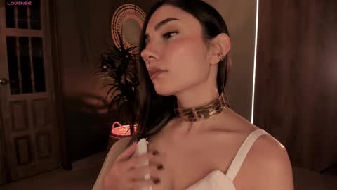 Amy Armstrong online show from 03.03.25