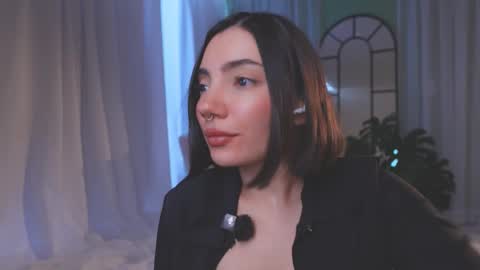 Amy Armstrong online show from 03.17.26