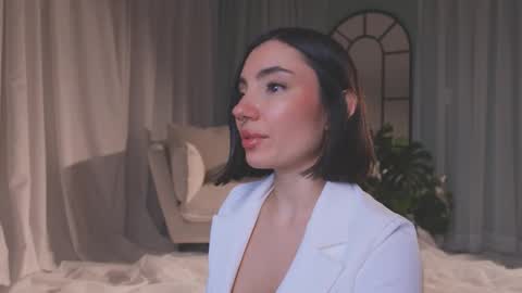 Amy Armstrong online show from 03.25.26