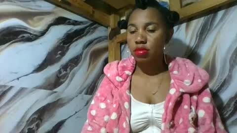 Snapshot of amyatche chatting on 06.22.26 Amyatche online show from 06.22.26