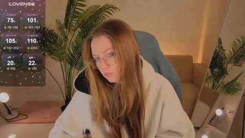 Snapshot of amycherryberry chatting on 11.13.25 amycherryberry online show from 11.13.25