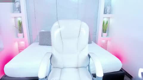 amy online show from 11.25.25