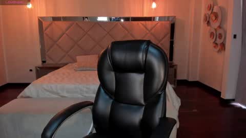 Amy  online show from 01.02.25