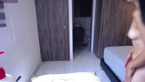 Jenn  online show from 04.11.26