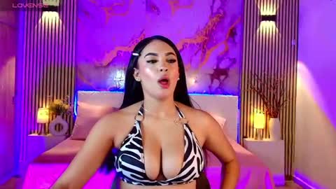 amyjohnsonn online show from 06.22.26