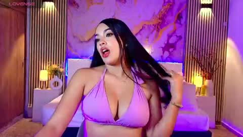 amyjohnsonn online show from 07.13.26