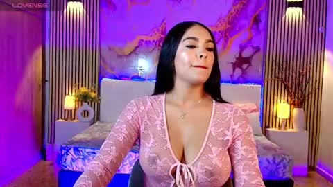 amyjohnsonn online show from 07.19.26