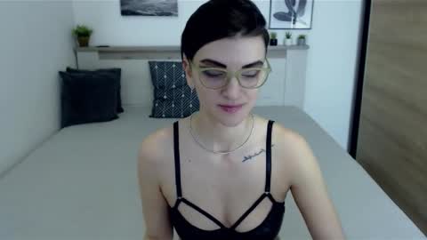 Snapshot of amylexy chatting on 02.02.25 Hi there guys My pleasure in your hands pvt is open online show from 02.02.25