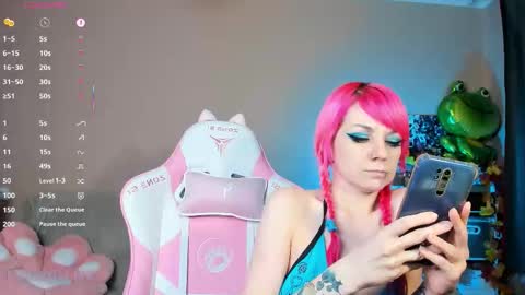 Snapshot of amyrose69 chatting on 10.05.25 Amy Rose online show from 10.05.25