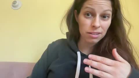 Amy Smilez online show from 02.22.25