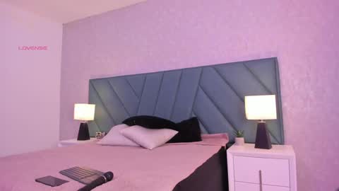 An Valkiria online show from 02.13.25