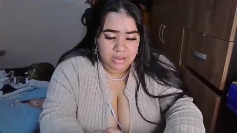 Snapshot of ana_cute_bigboobs chatting on 03.05.26 ana_cute_bigboobs online show from 03.05.26